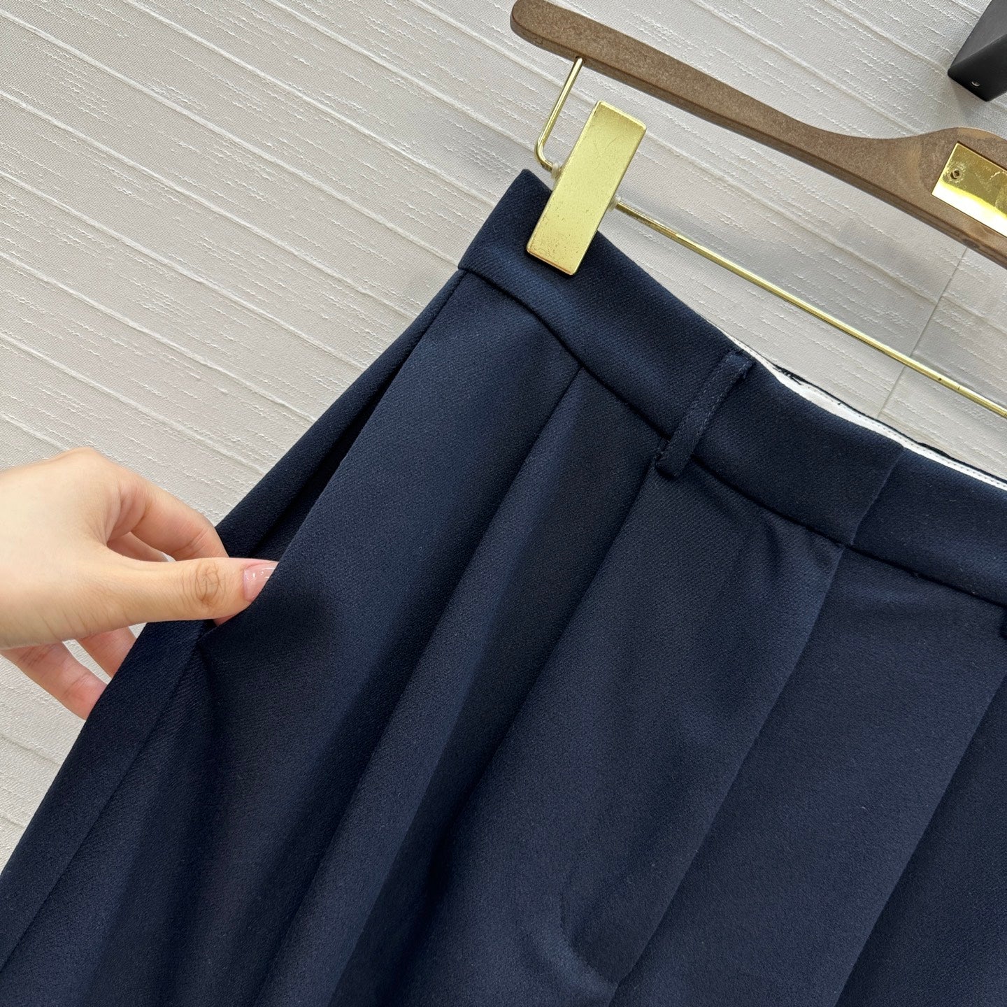 Loro 25fw Lleisure pants