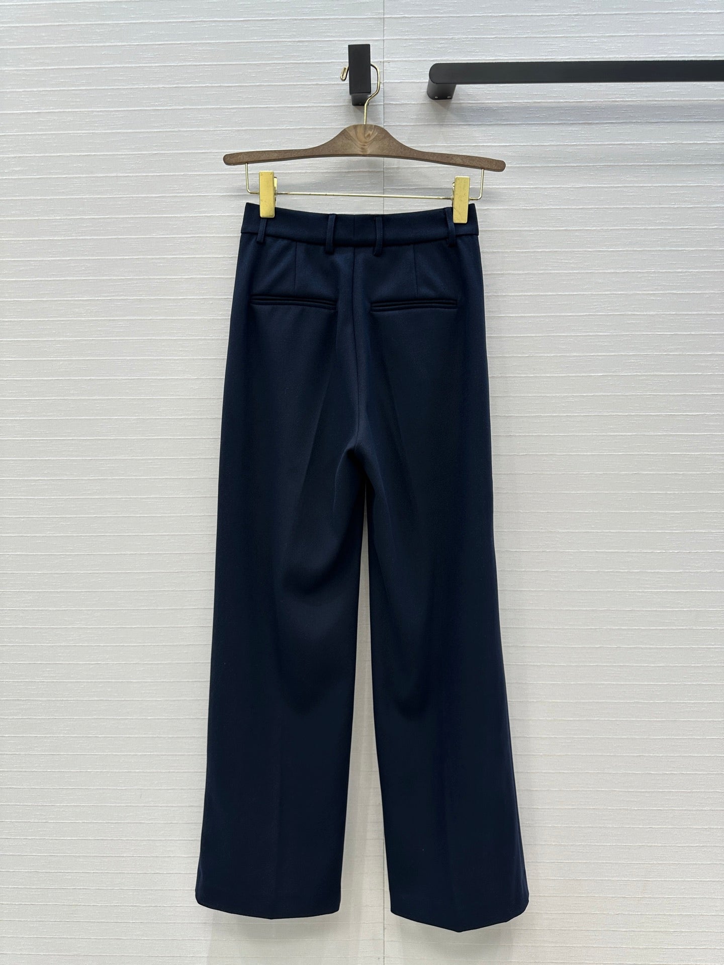 Loro 25fw Lleisure pants