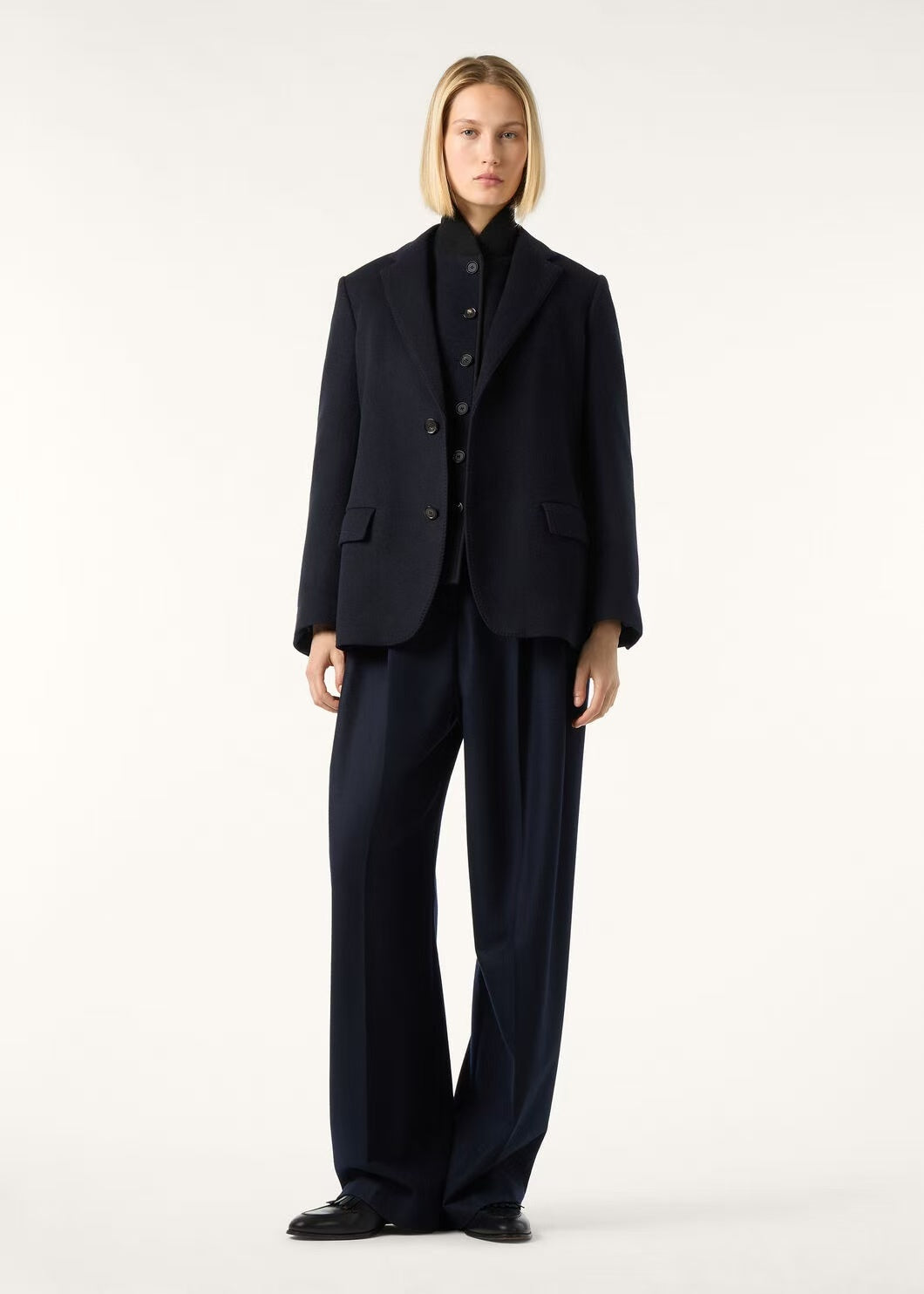 Loro 25fw Lleisure pants