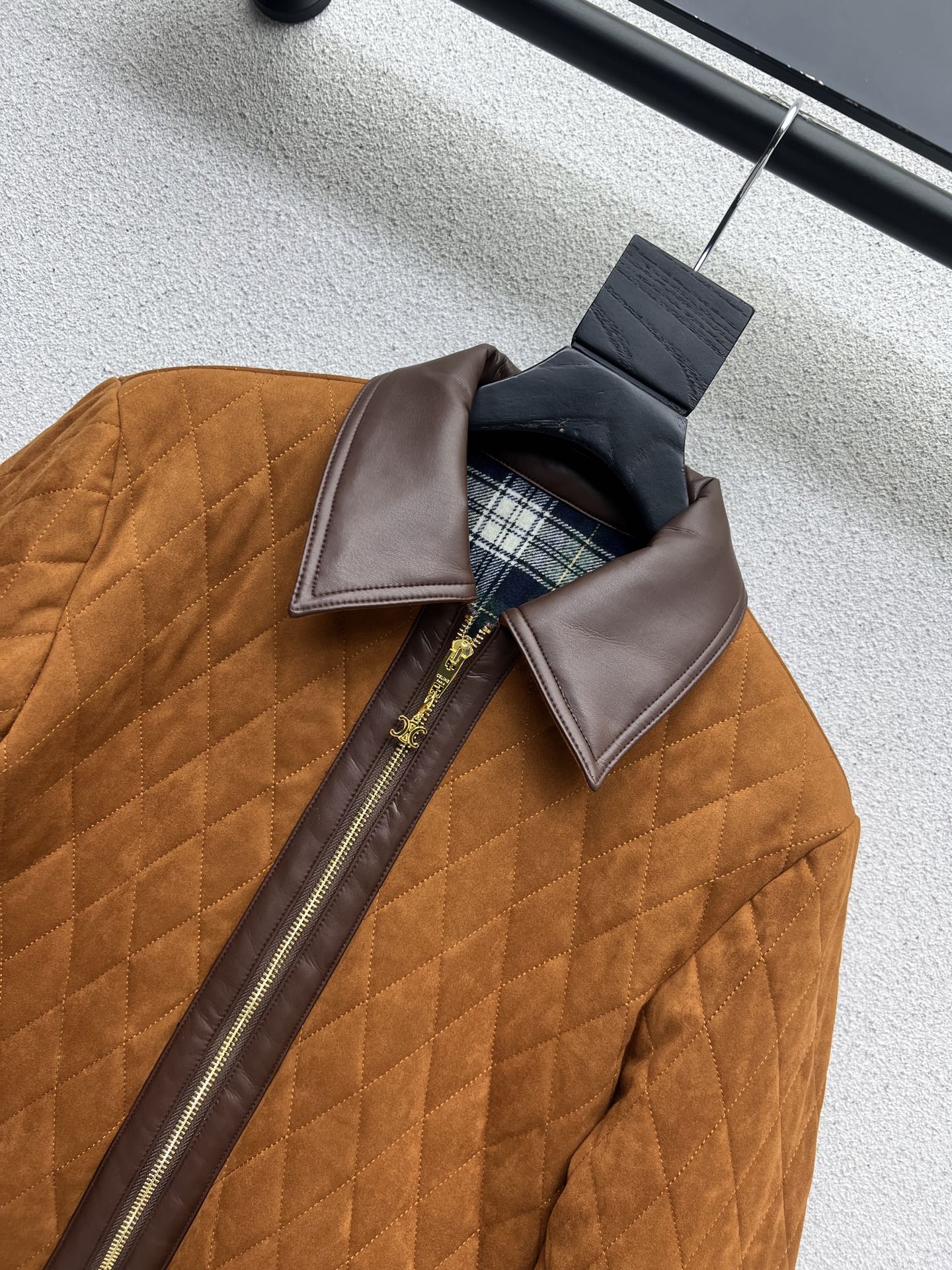 Cel 25fw down jacket