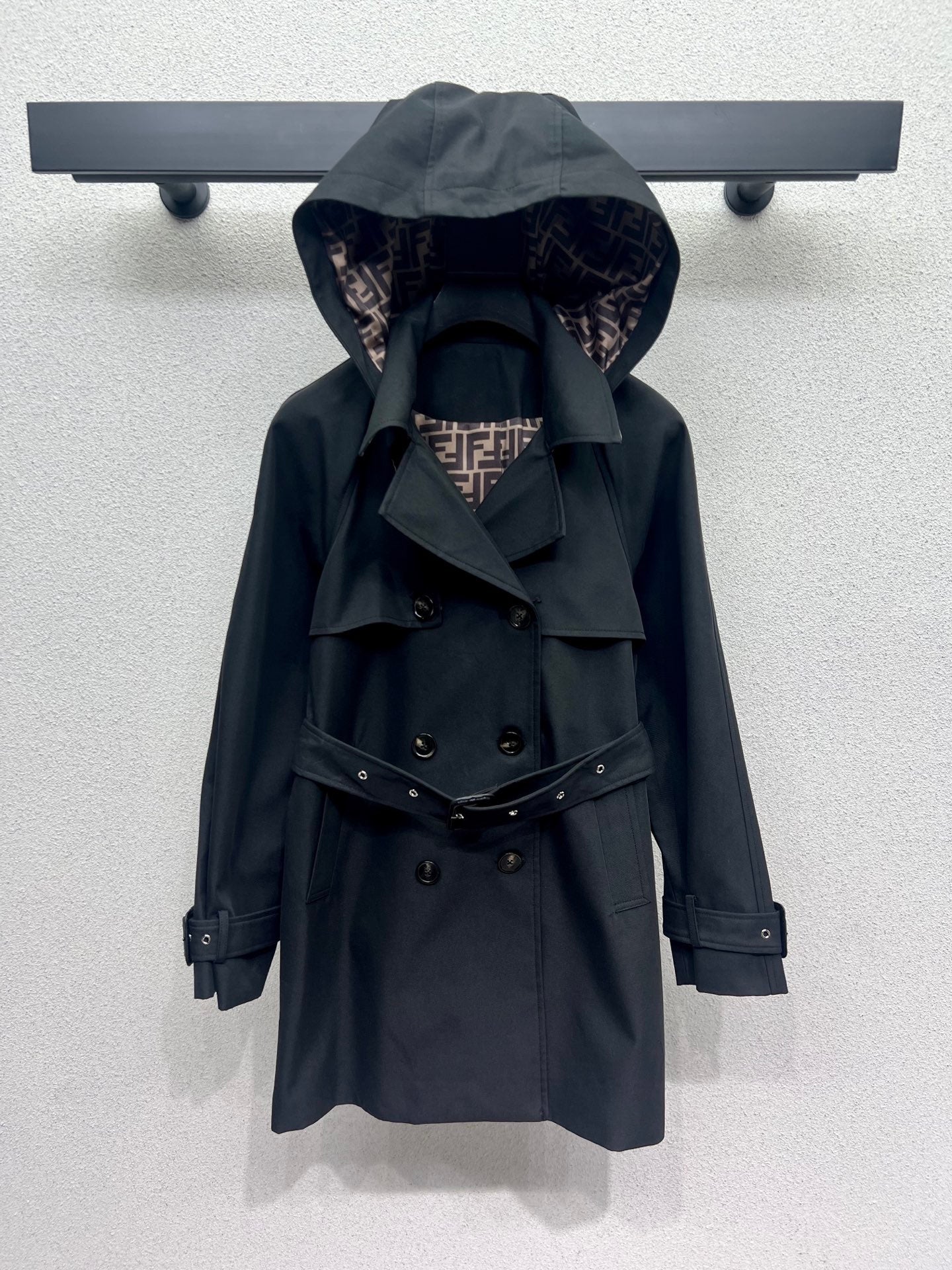 Fend 25fw trench coat