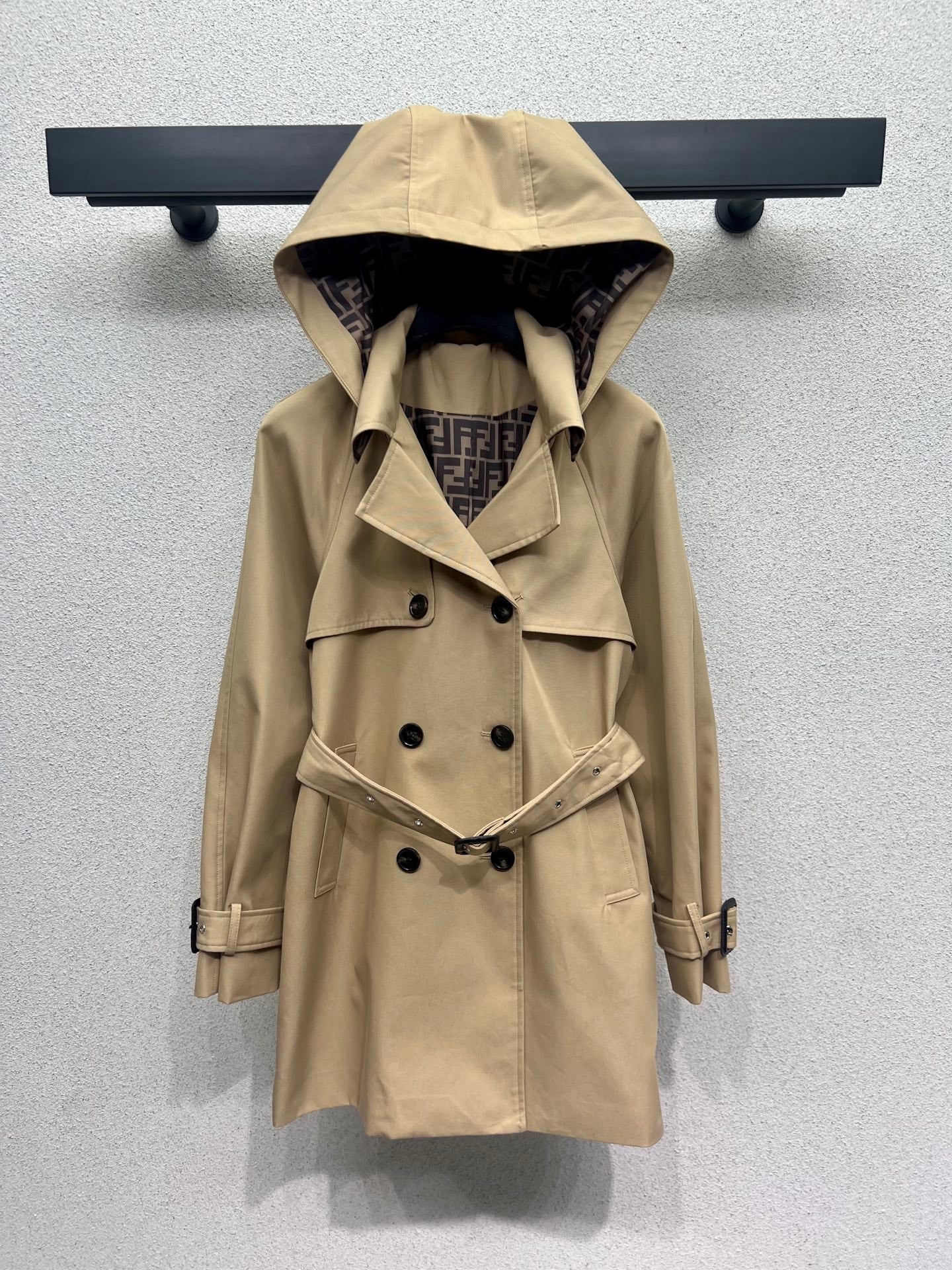 Fend 25fw trench coat