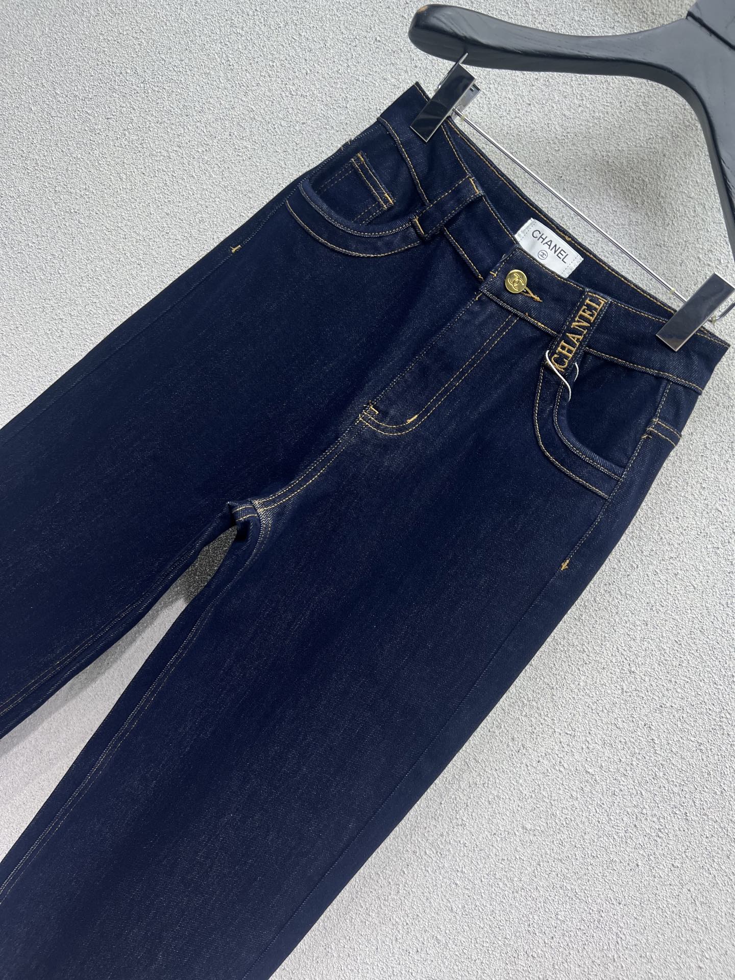 Chan 25fw all-match jeans