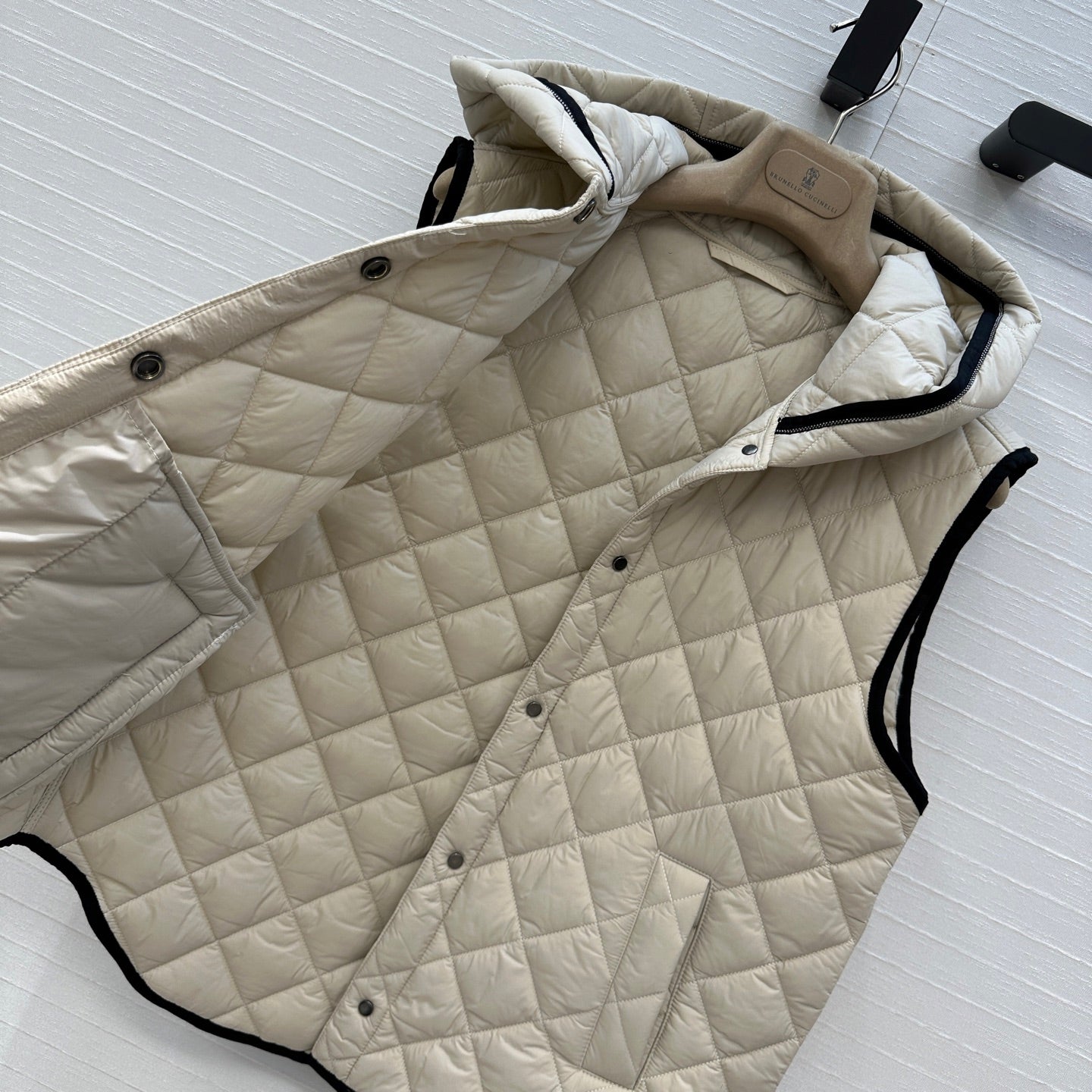 Brune 25fw hoodie vest
