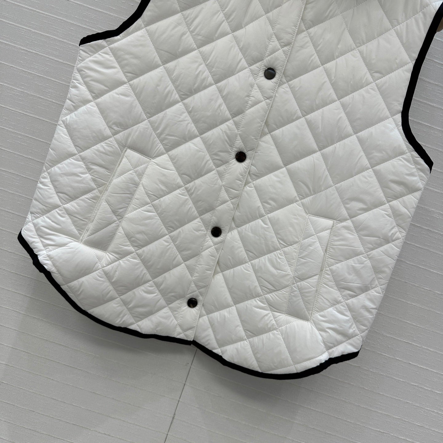 Brune 25fw hoodie vest