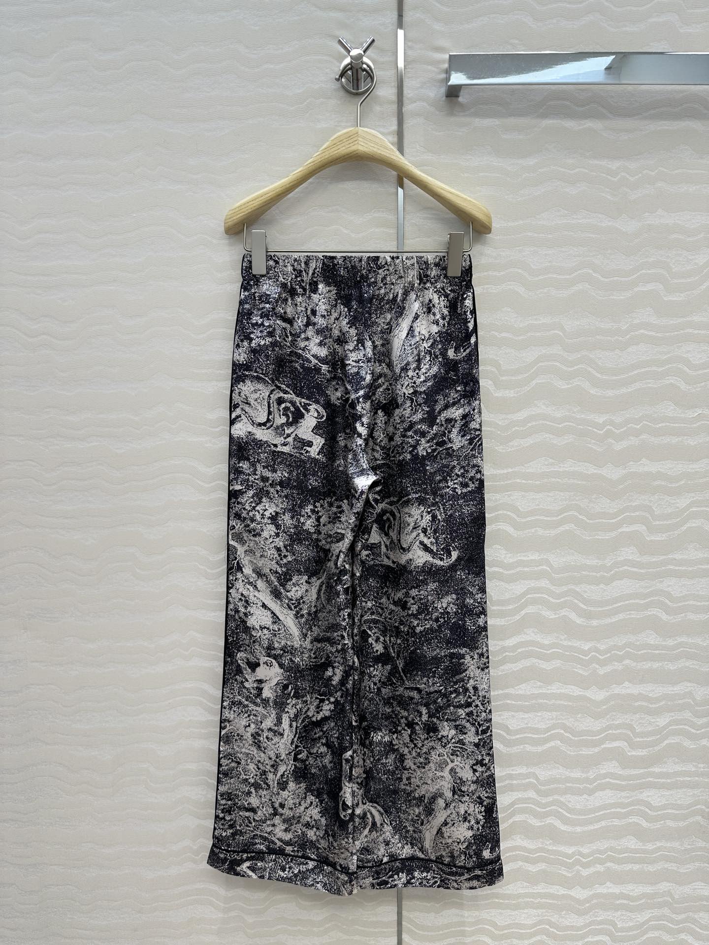 CD 25fw silk pants