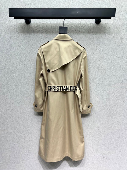CD 25fw trench coat