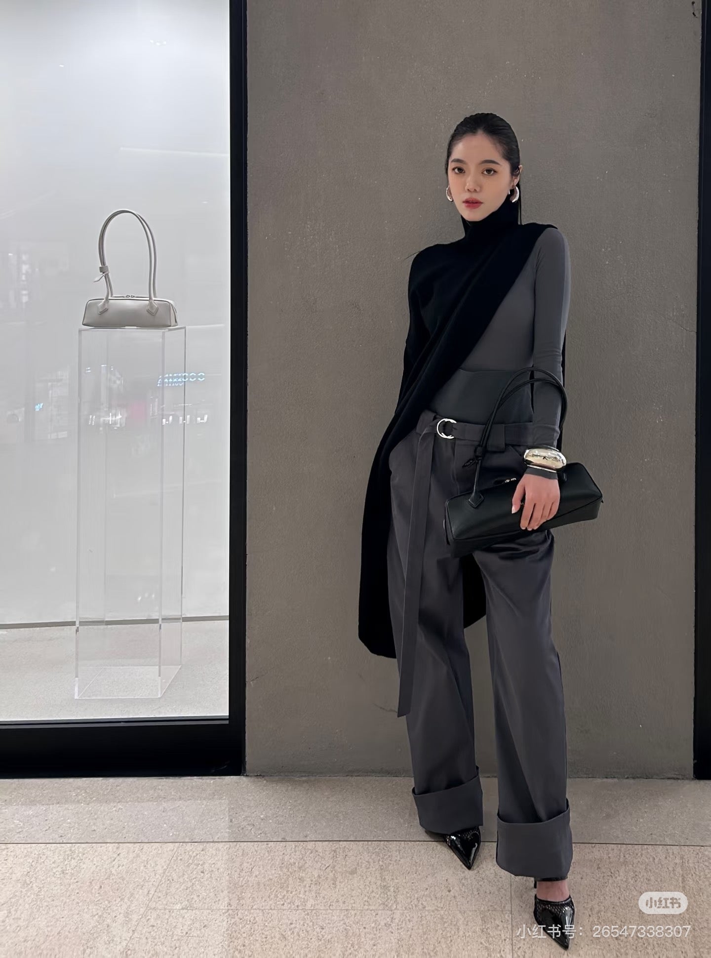 Alai 25fw knitted smock