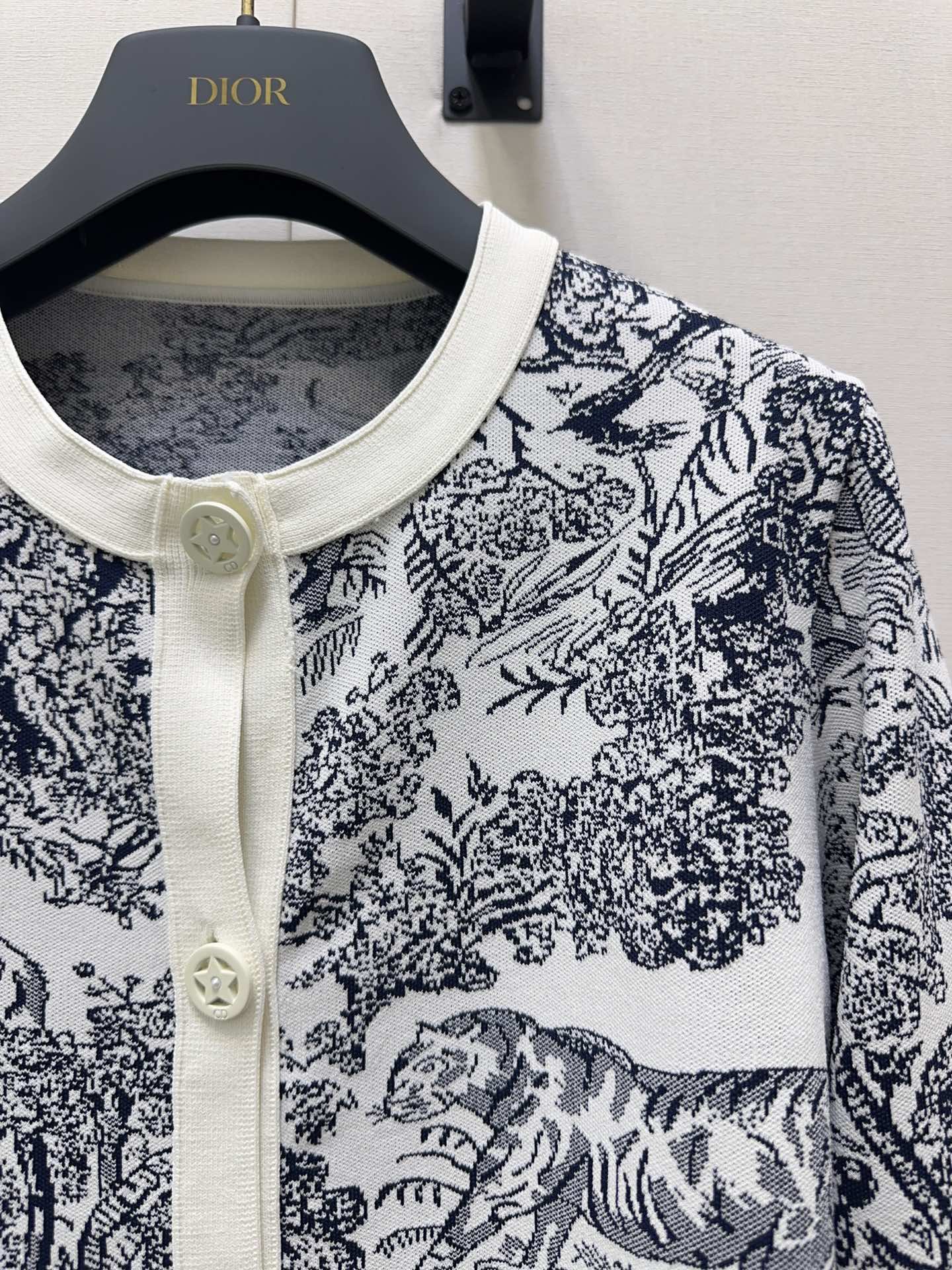 CD 25fw printed cardigan