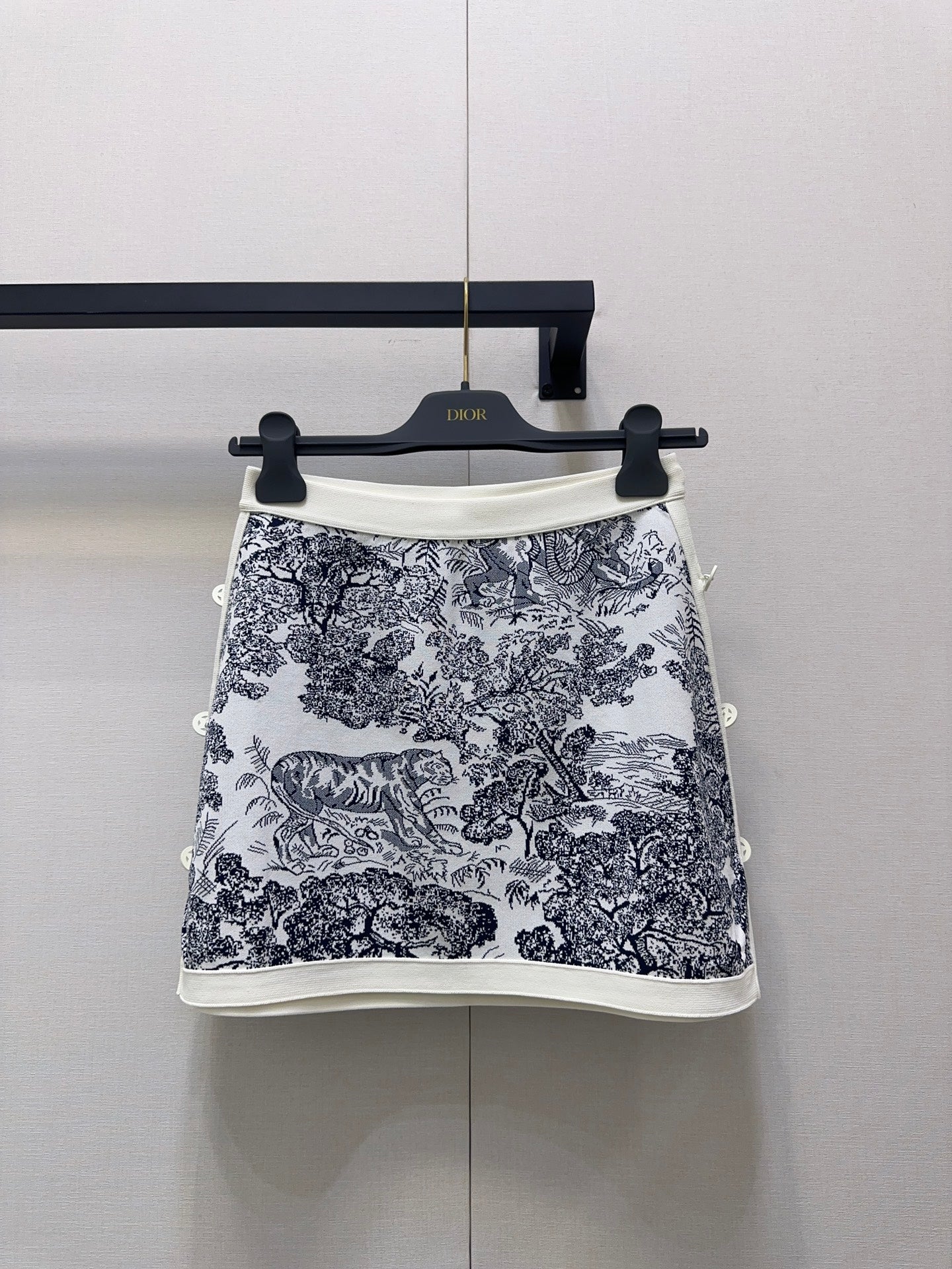 CD 25fw printed skirt