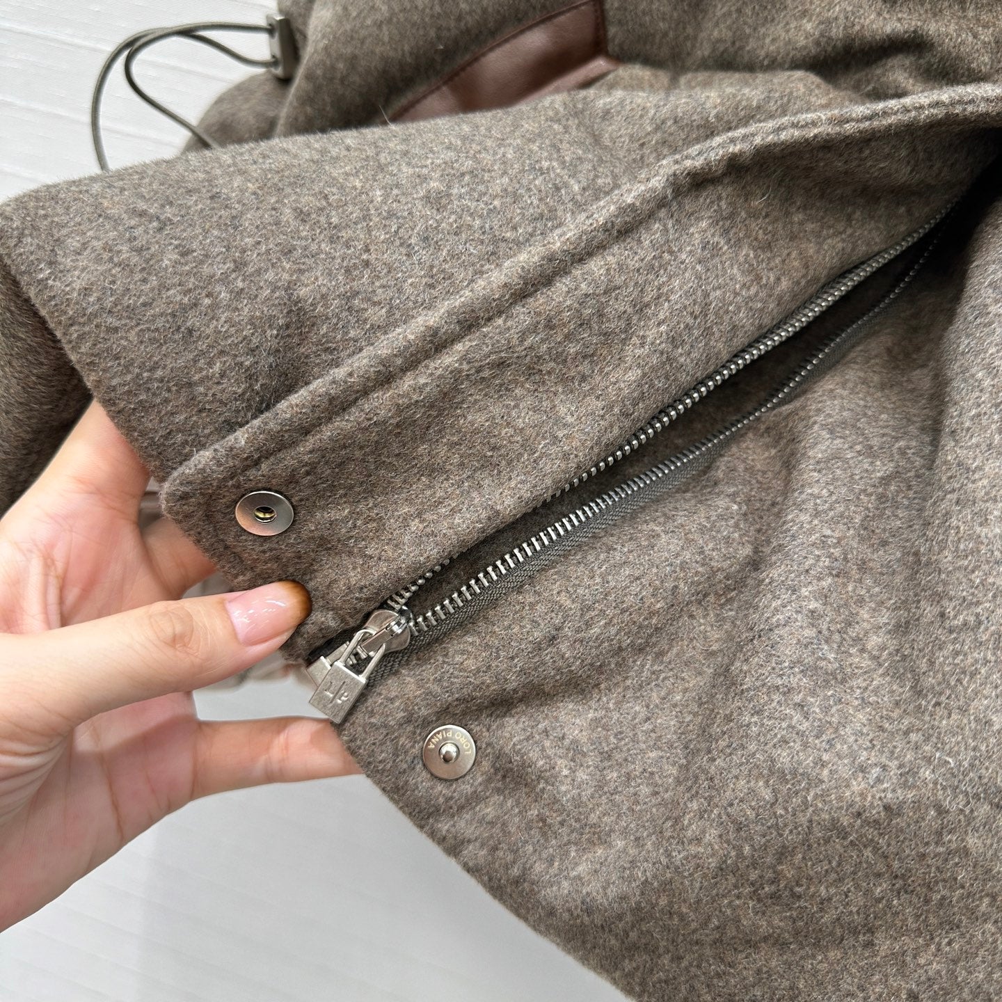 Loro 25fw all-match vest
