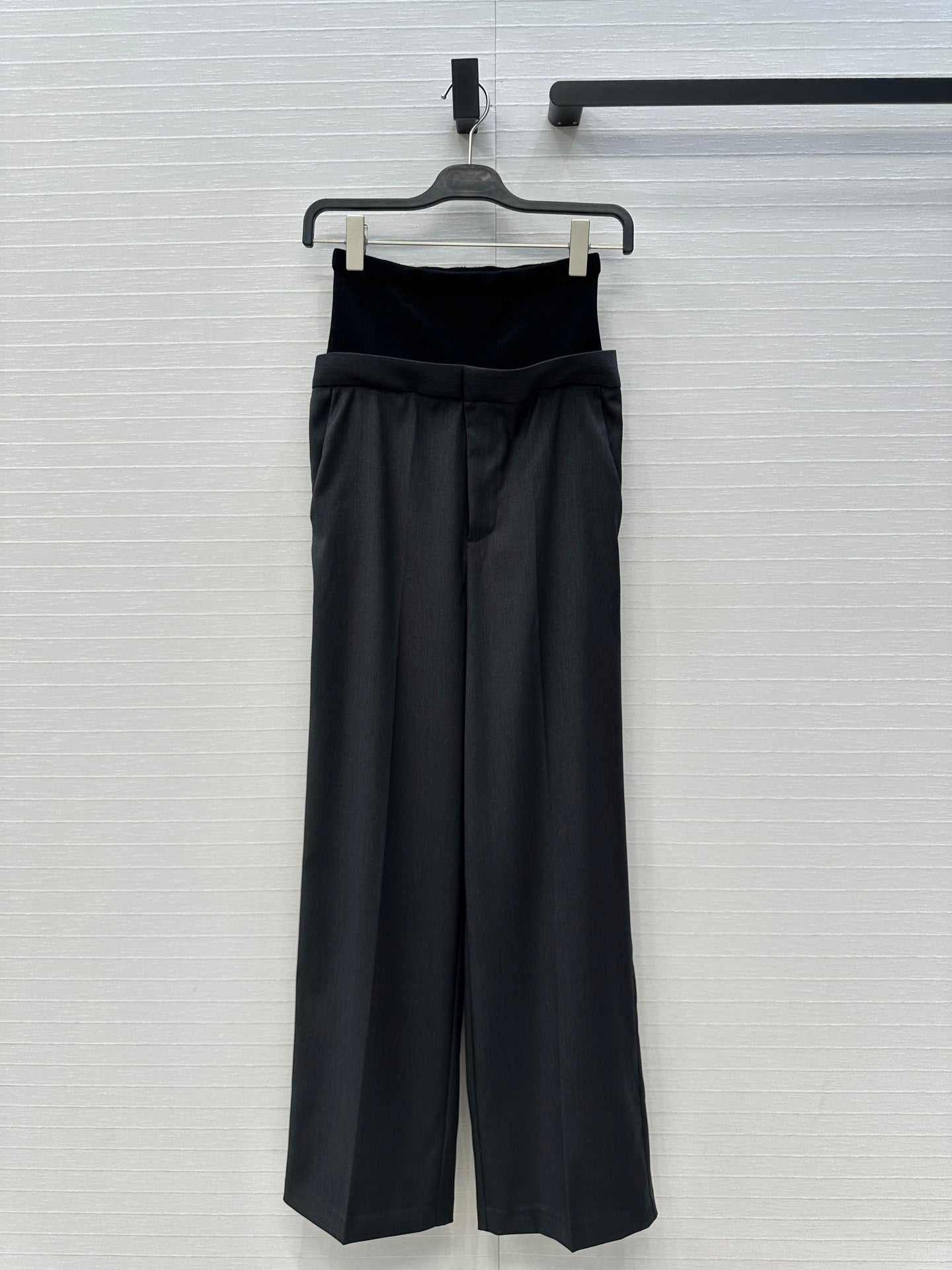 Alai 25fw splicing pants