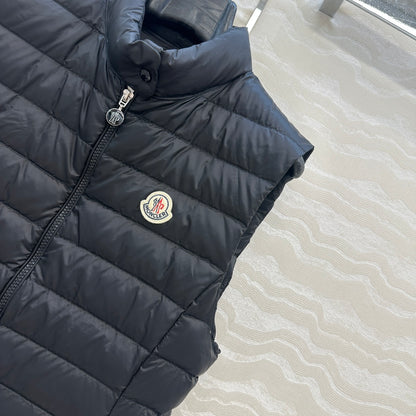 Mon 25fw down vest