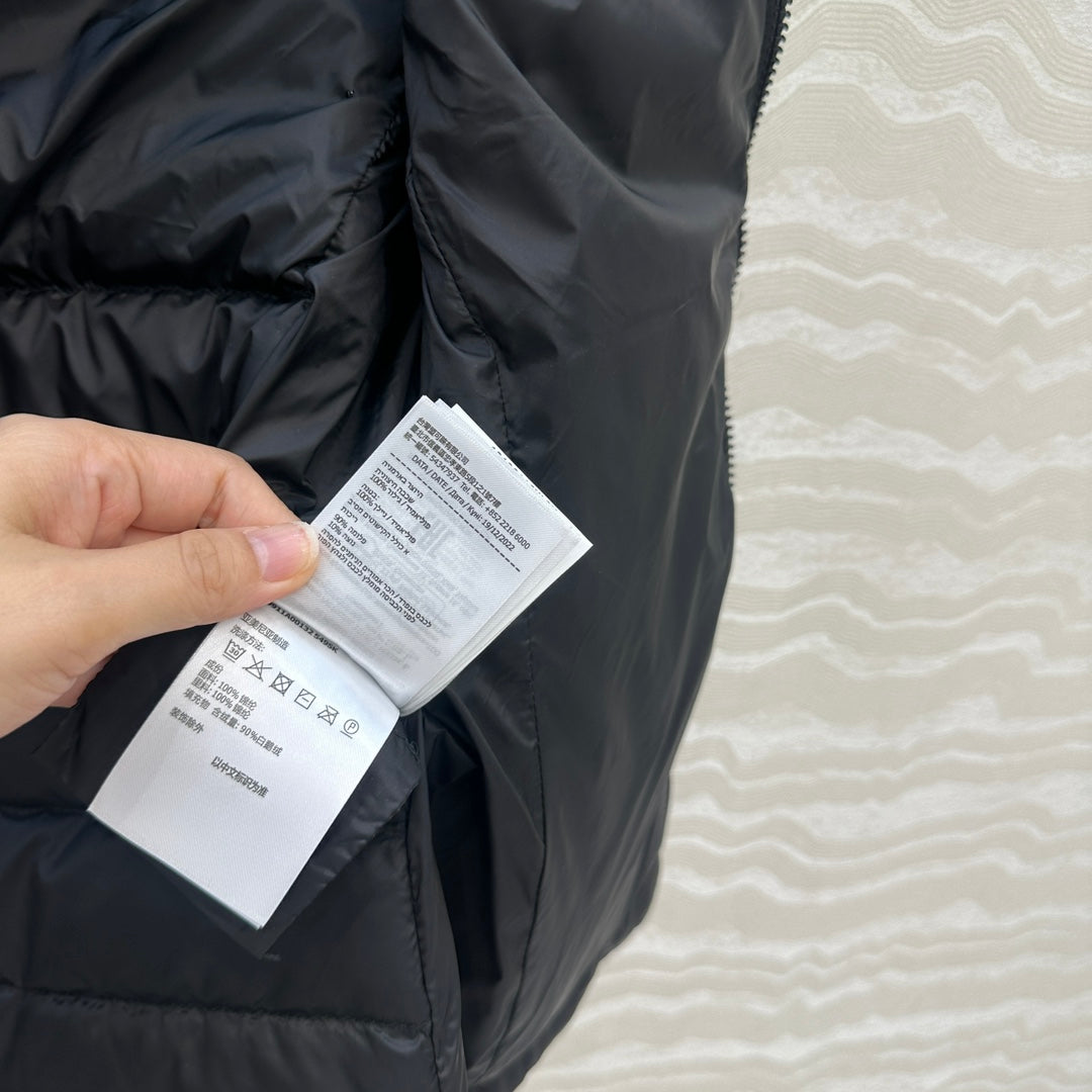 Mon 25fw down vest