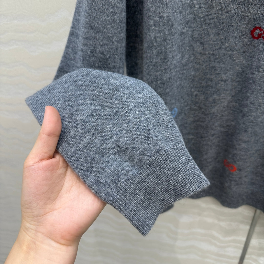 Guc 25fw cashmere sweater