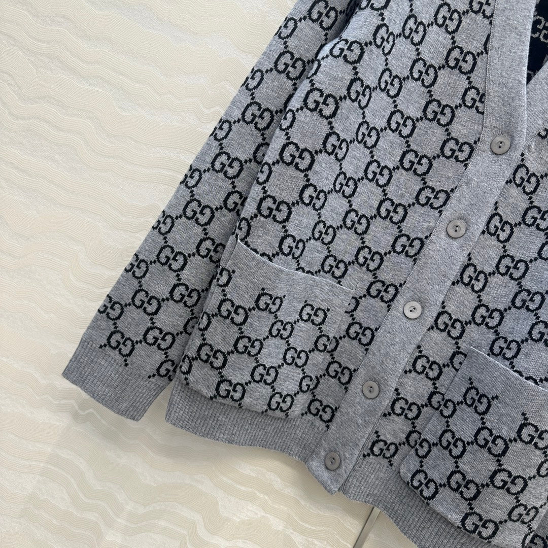 Guc 25fw reversible cardigan