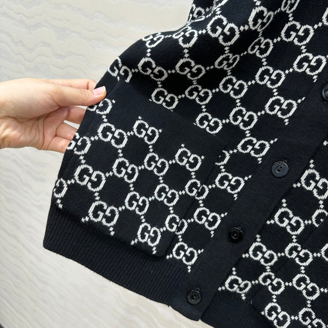 Guc 25fw jacquard cardigan