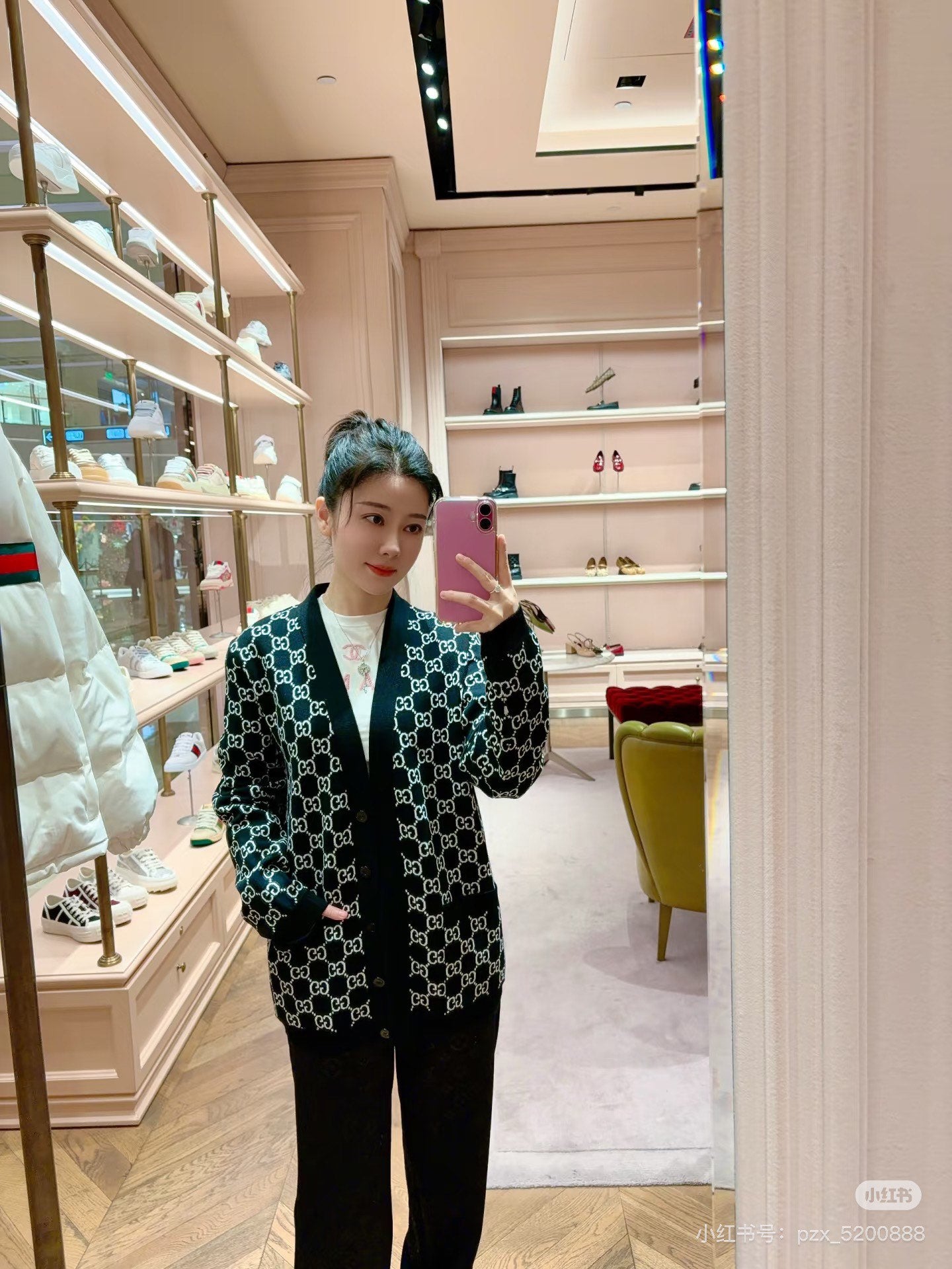 Guc 25fw jacquard cardigan
