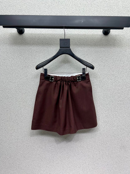Loe 25fw pleated skirts