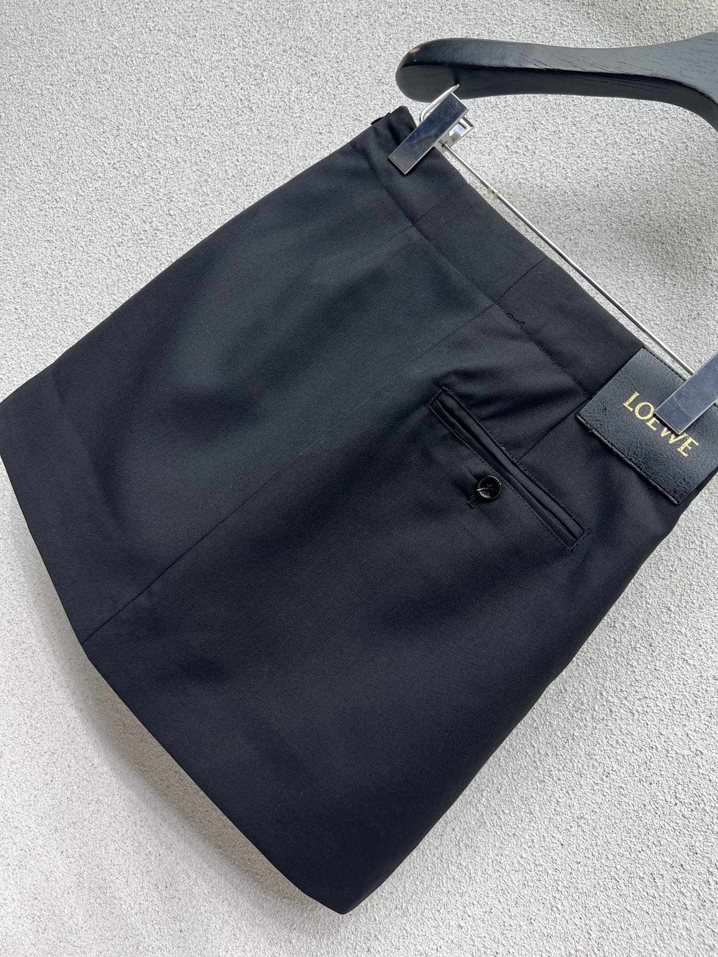 Loe 25fw pleated skirts