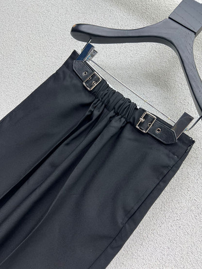Loe 25fw leisure short