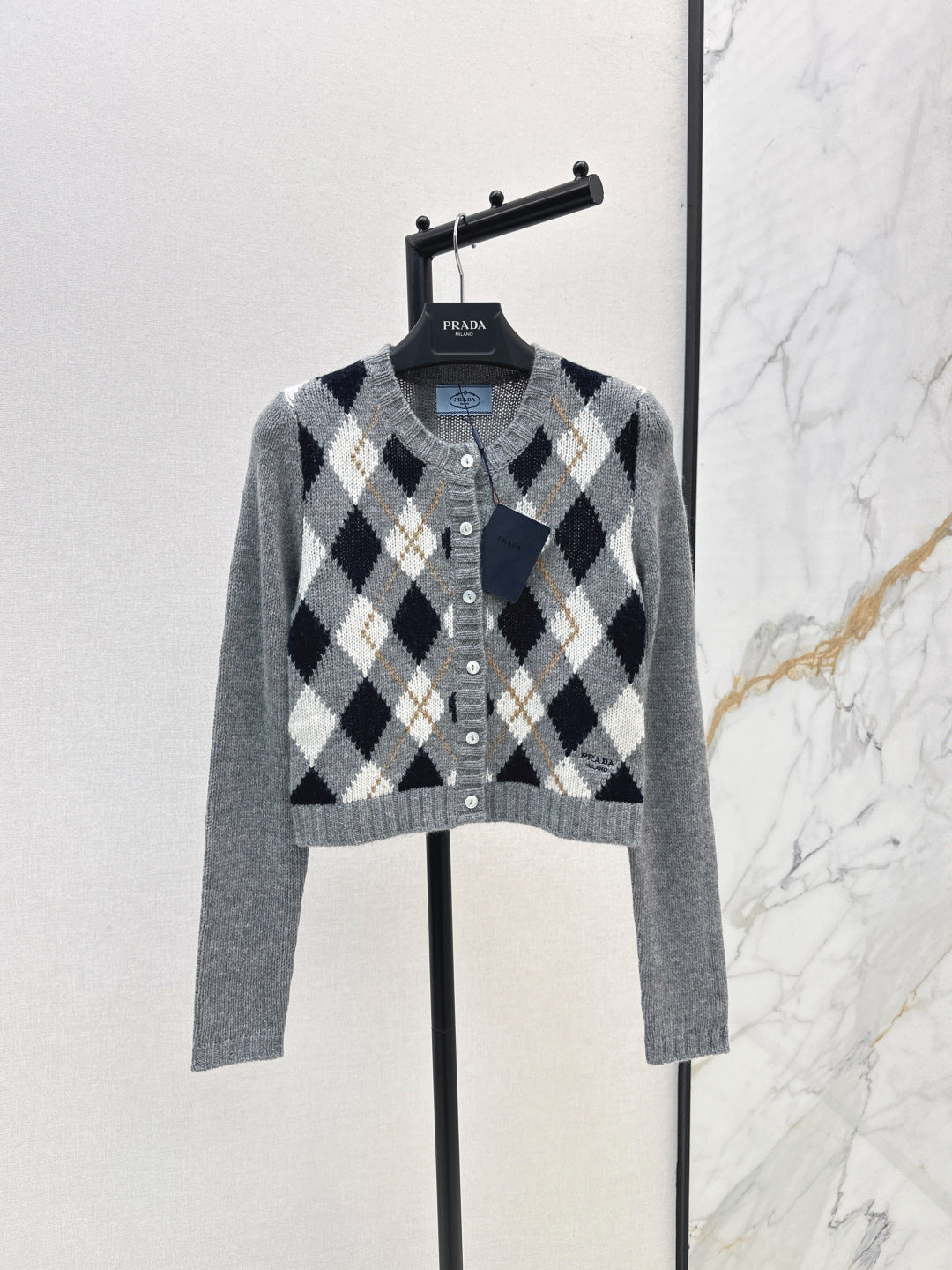 Pra 25fw knitted cardigan