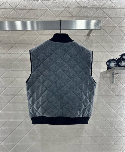 Miu 25fw all-match vest