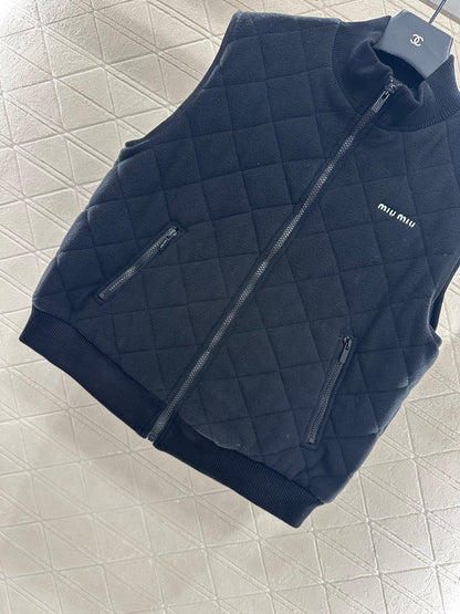 Miu 25fw all-match vest