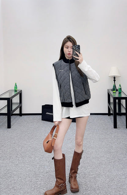 Miu 25fw all-match vest