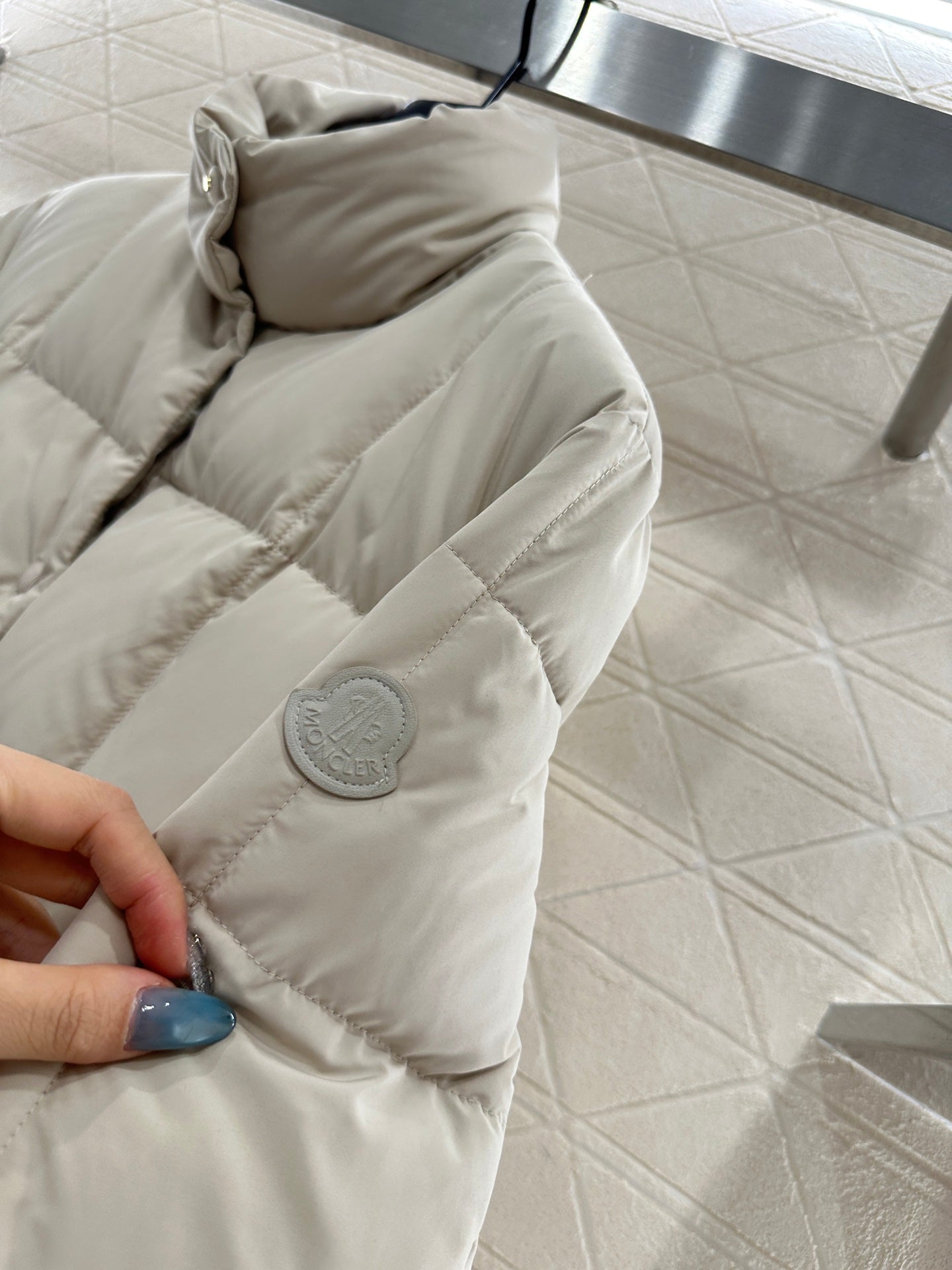 Mon 25fw down jacket