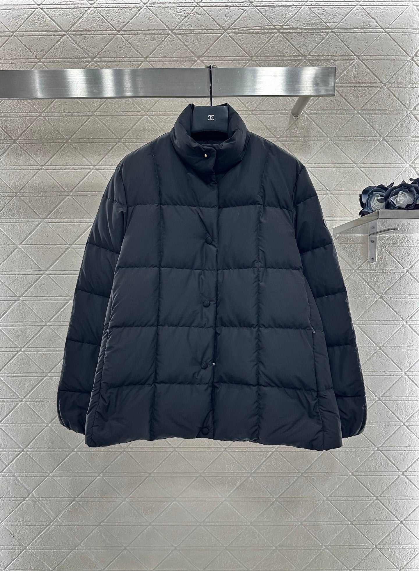Mon 25fw down jacket