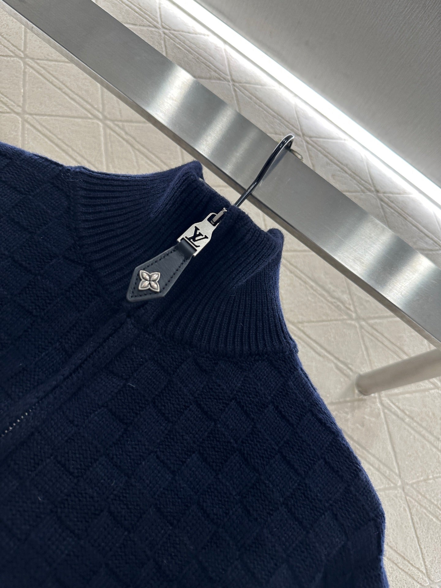 Louis 25fw knitted sweater