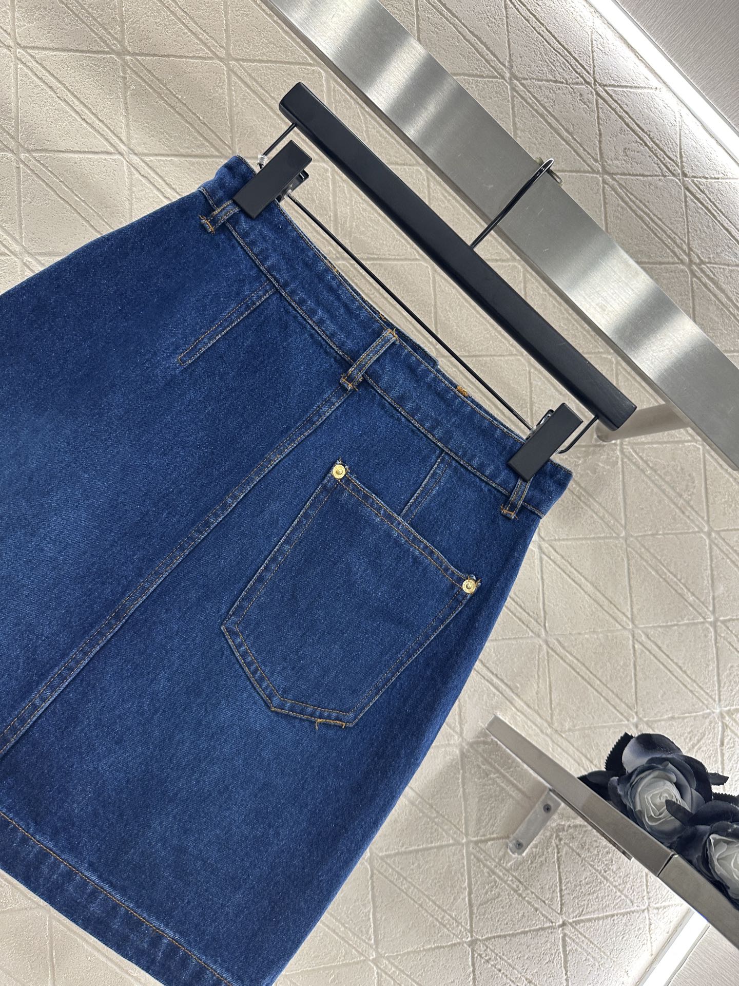 Louis 25fw leisure skirts
