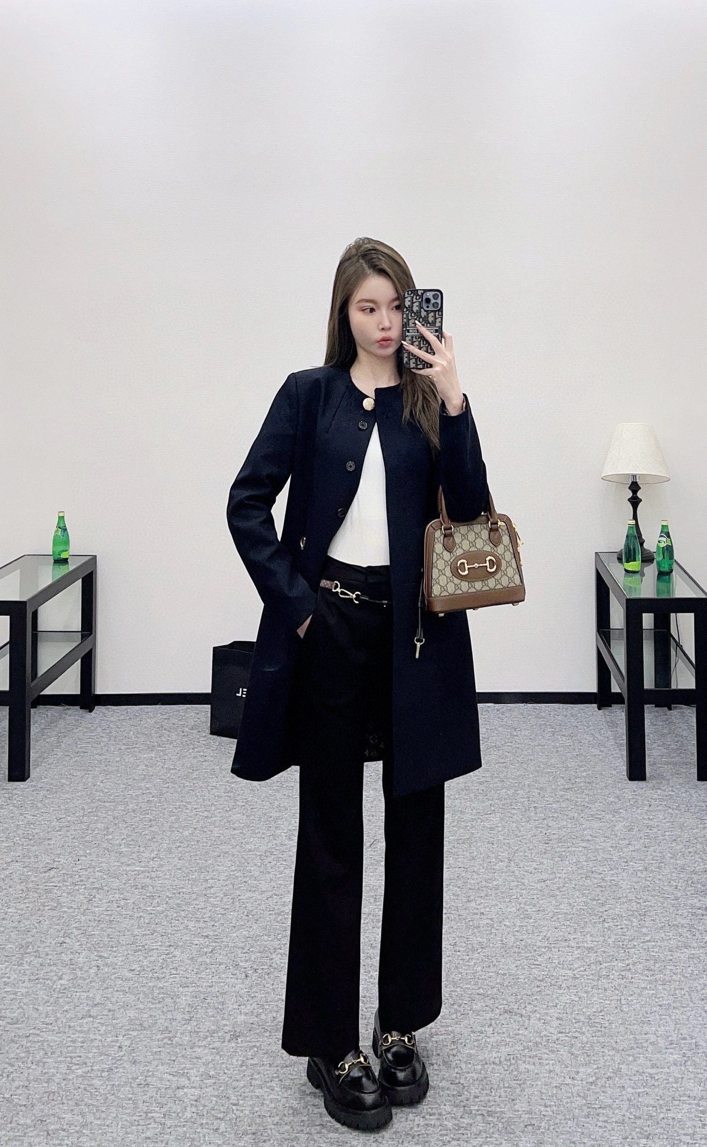 Louis 25fw all-match pants