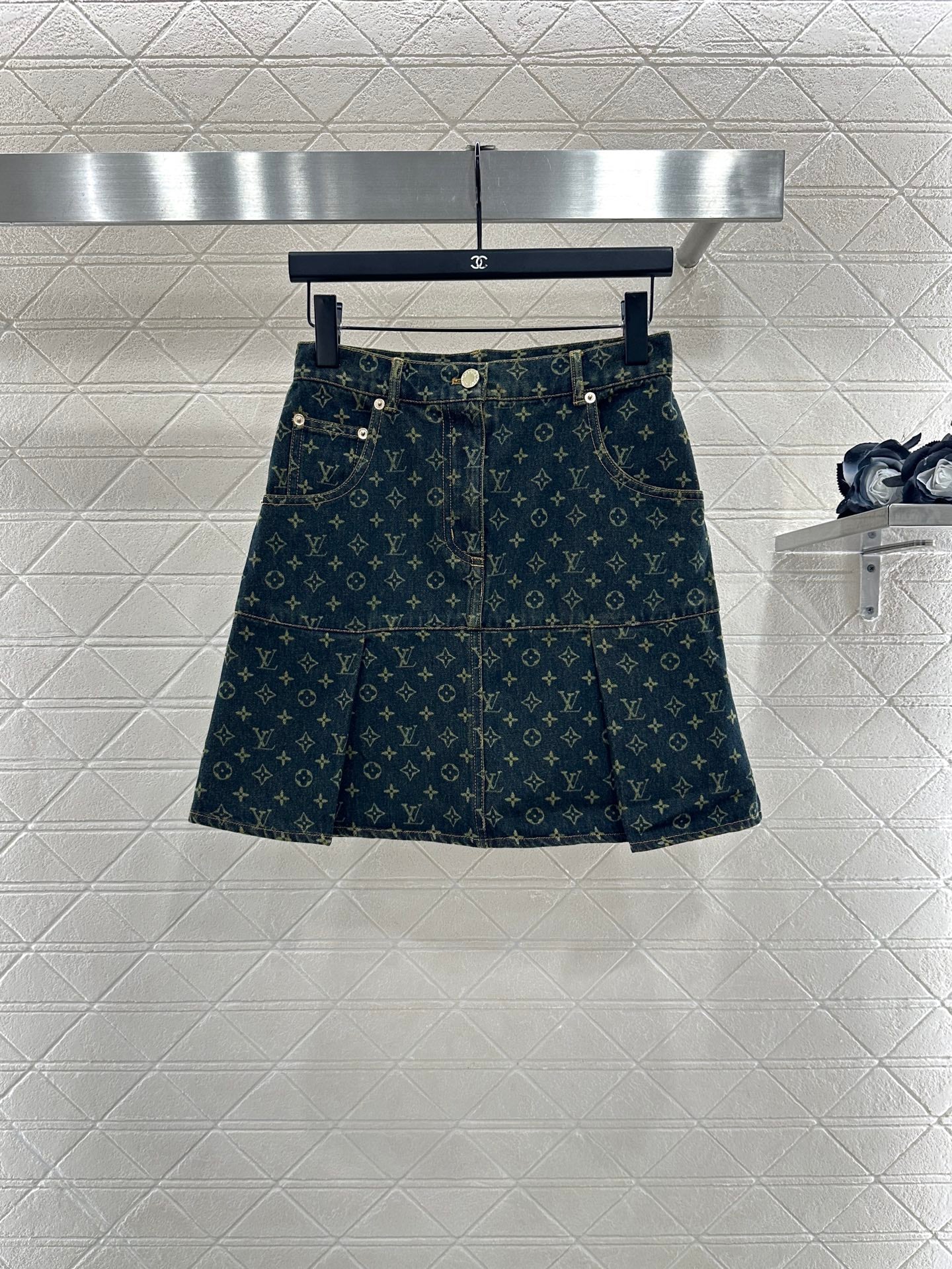 Louis 25fw denin skirts