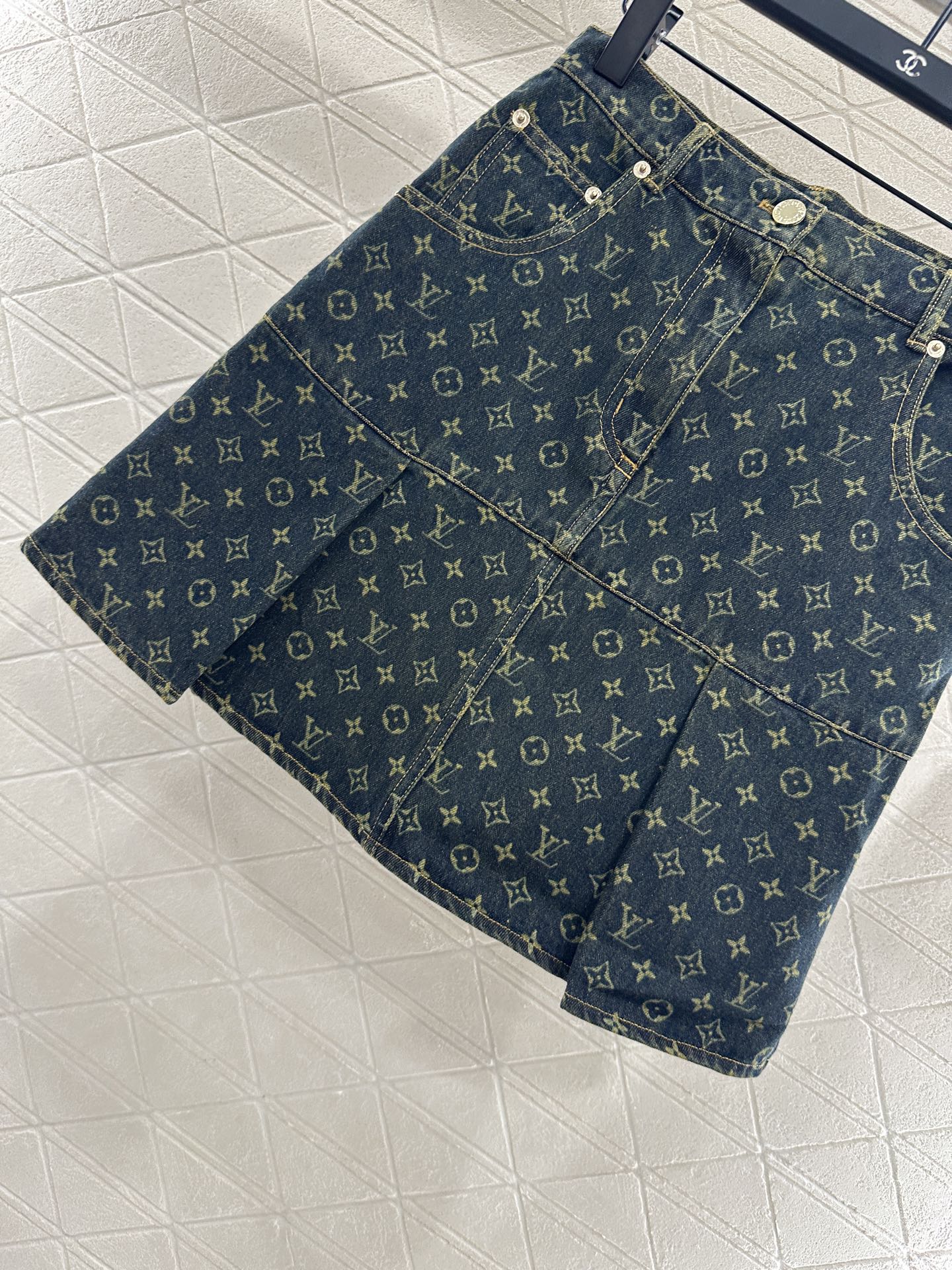 Louis 25fw denin skirts