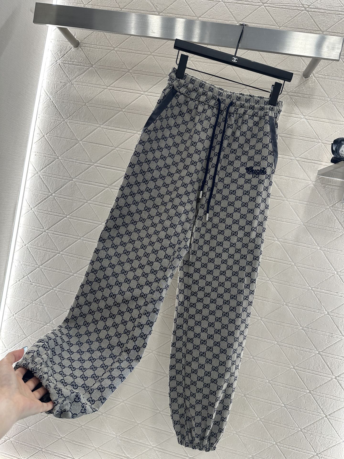 Guc 25fw jacquard pants