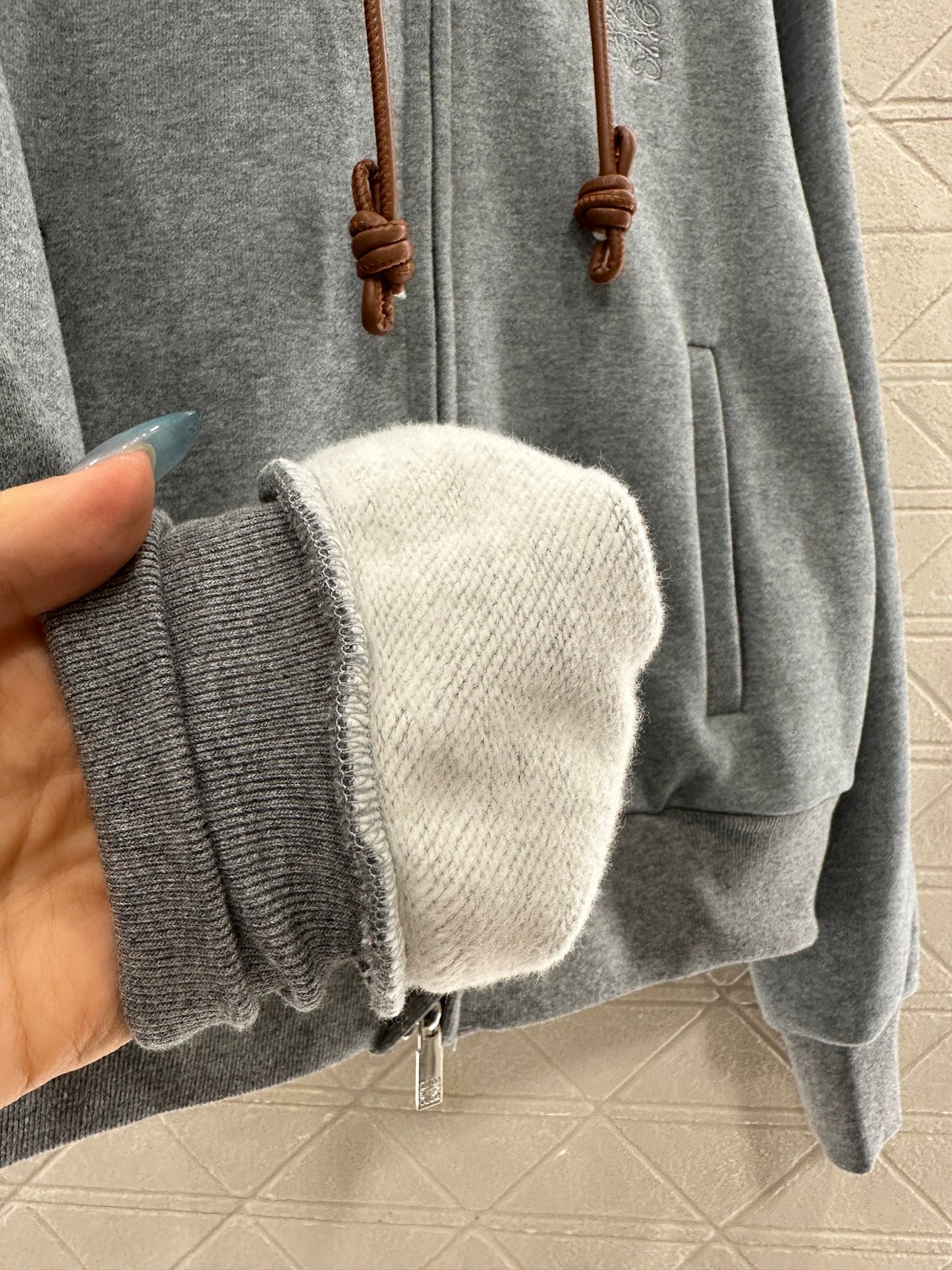Loe 25fw all-match jacket