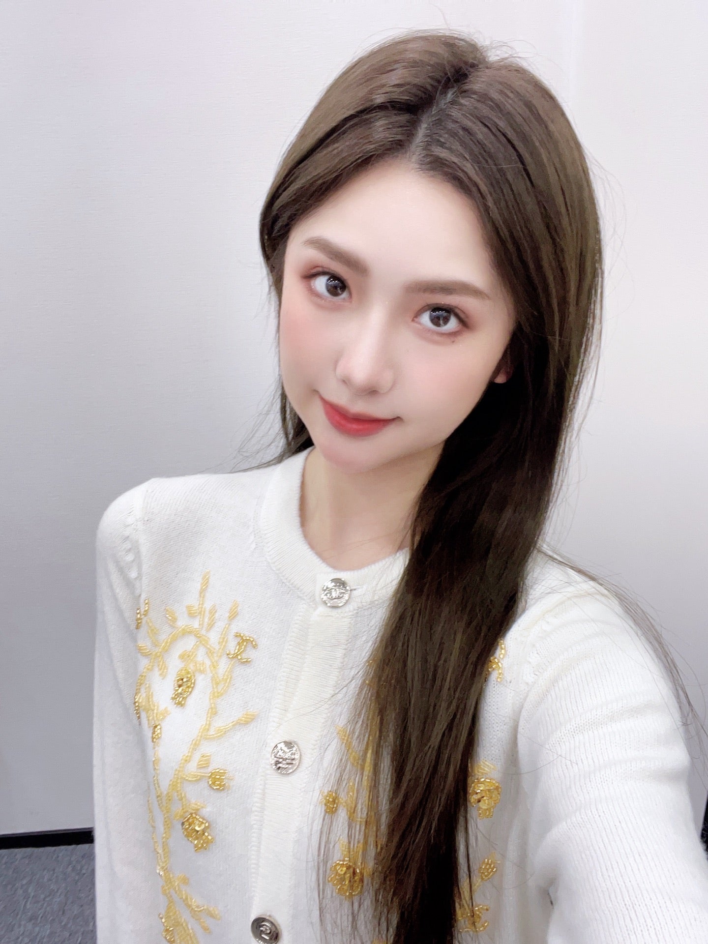 Chan 25fw embroidered