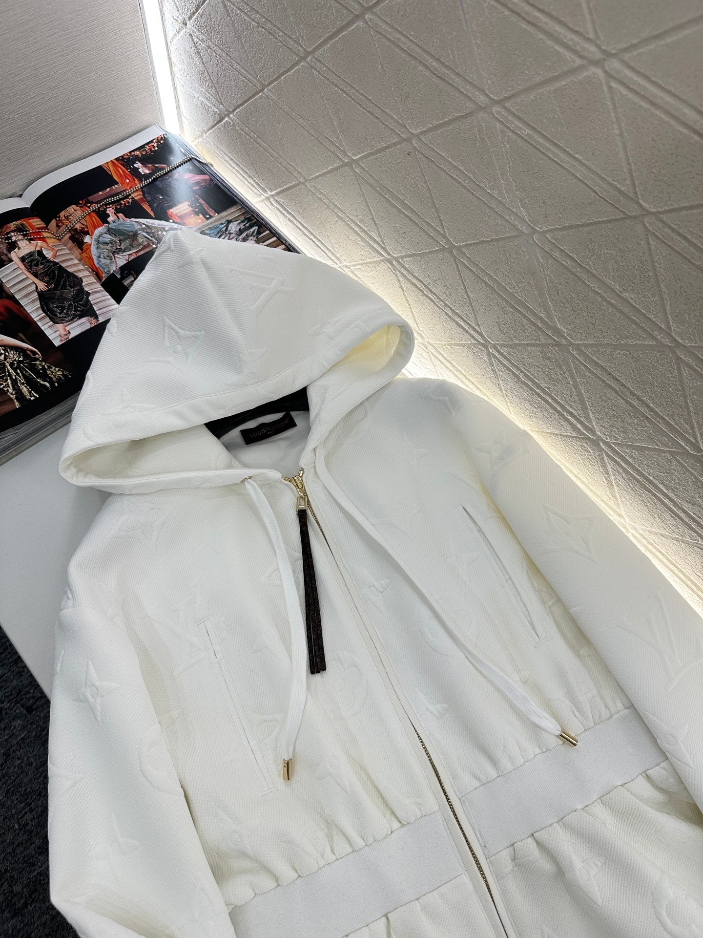 Louis 25fw leisure suit