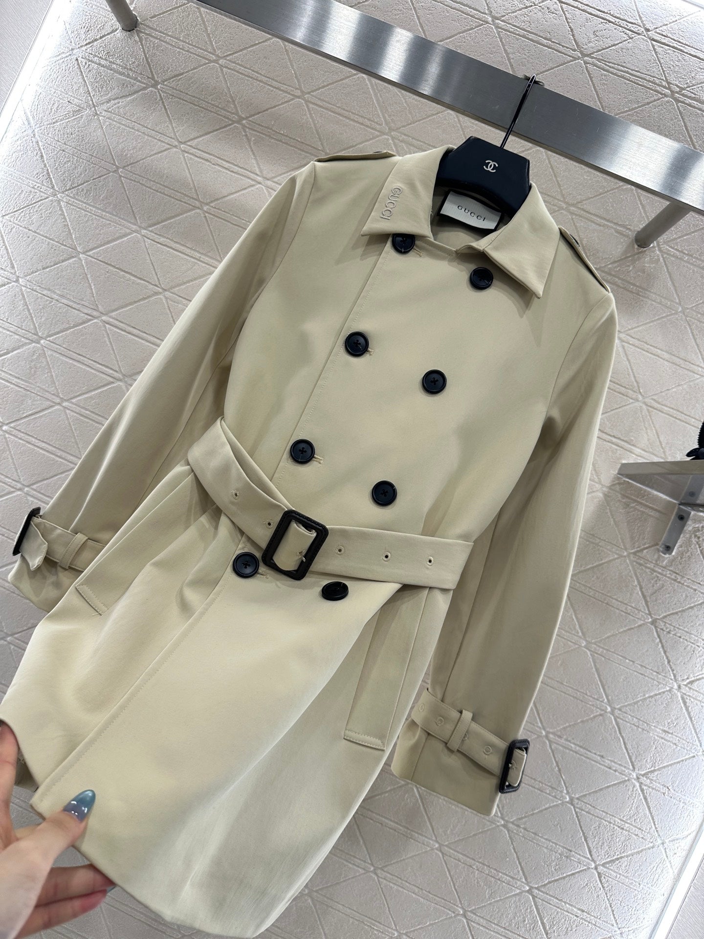 Guc 25fw trench coat