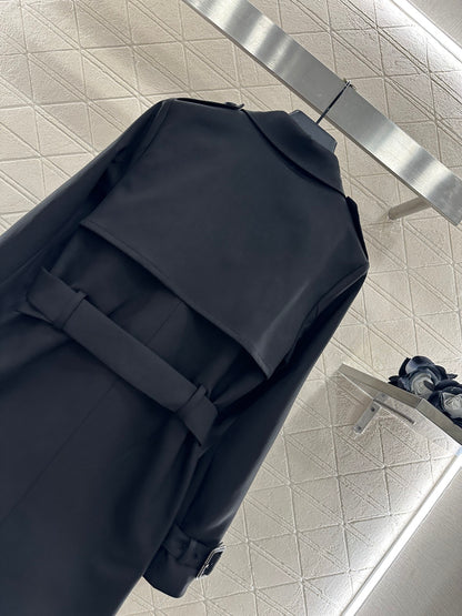 Guc 25fw trench coat