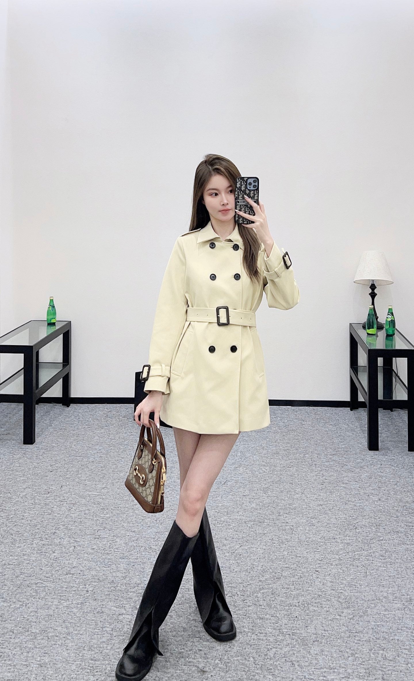 Guc 25fw trench coat