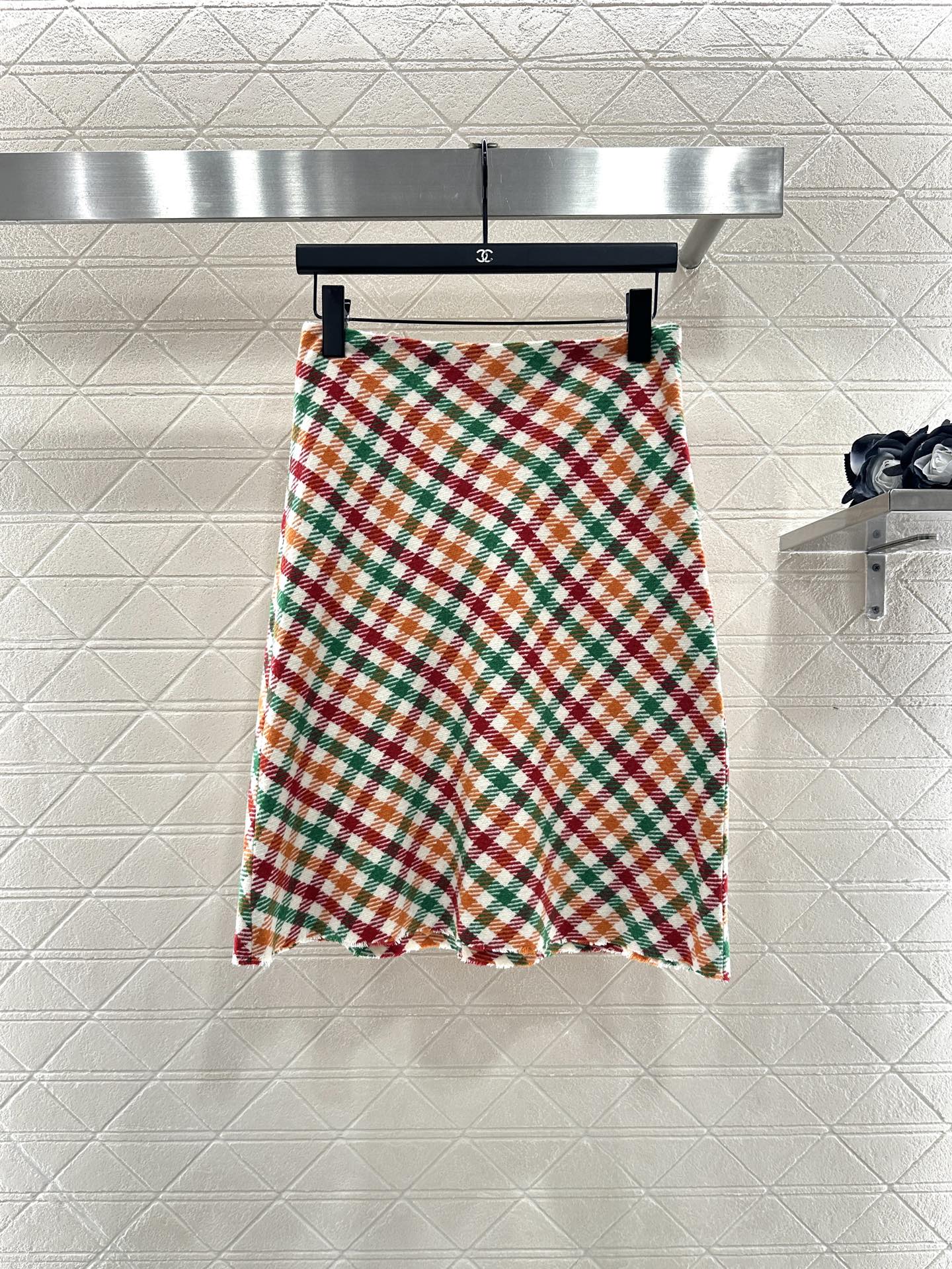 Miu 25fw plaid skirts