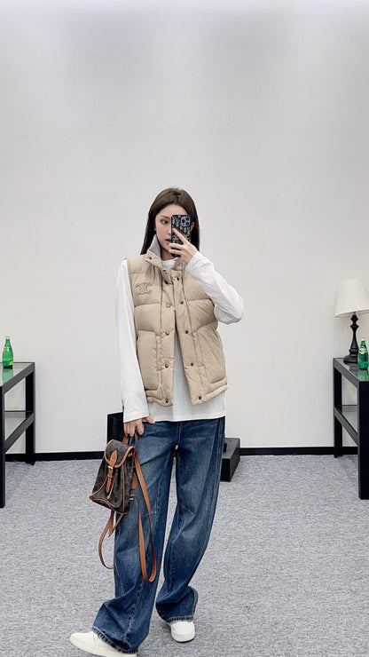 Cel 25fw down vest
