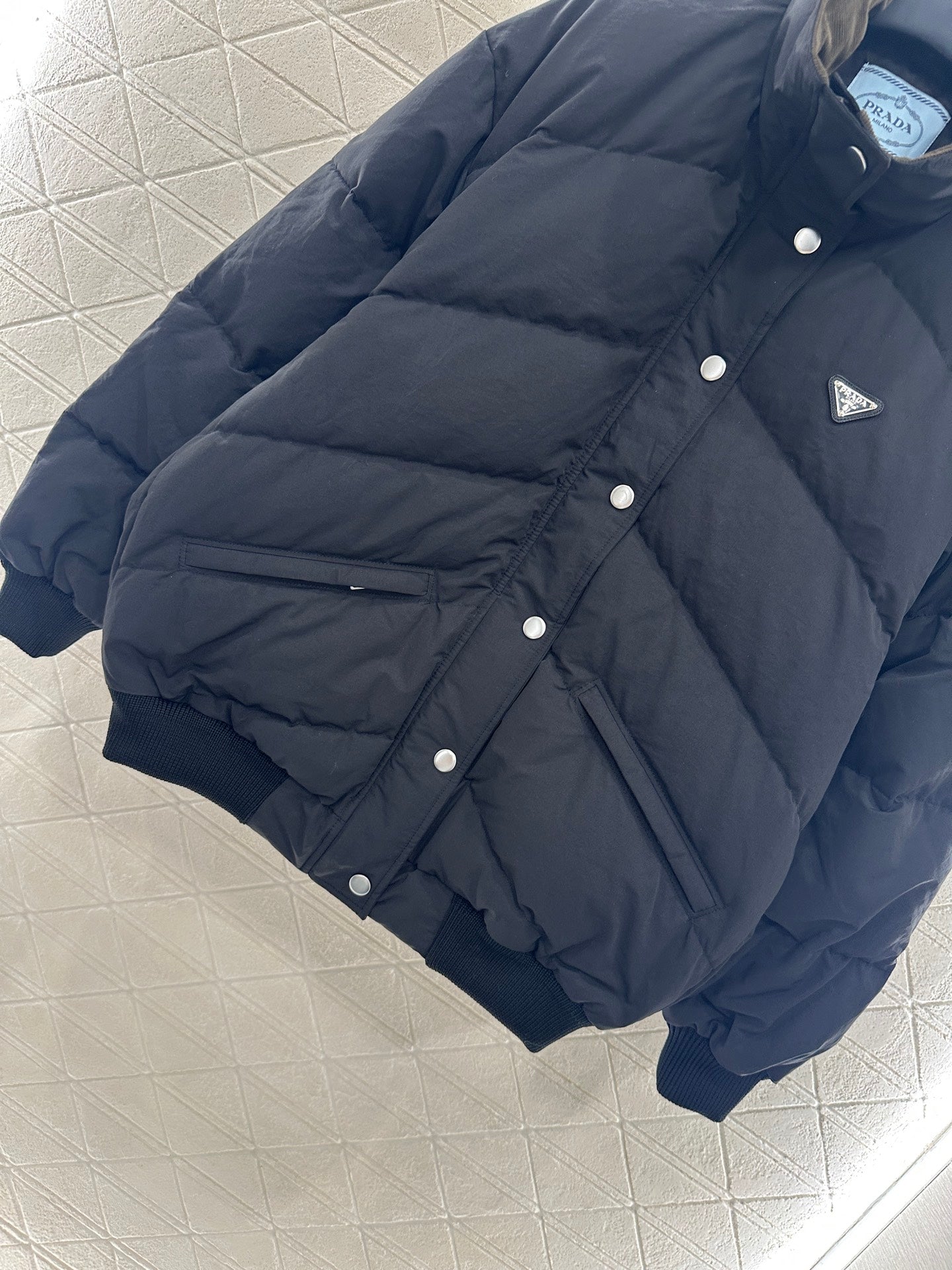 Pra 25fw down jacket