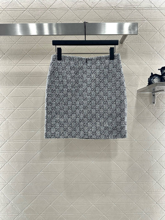 Guc 25fw all-match skirt