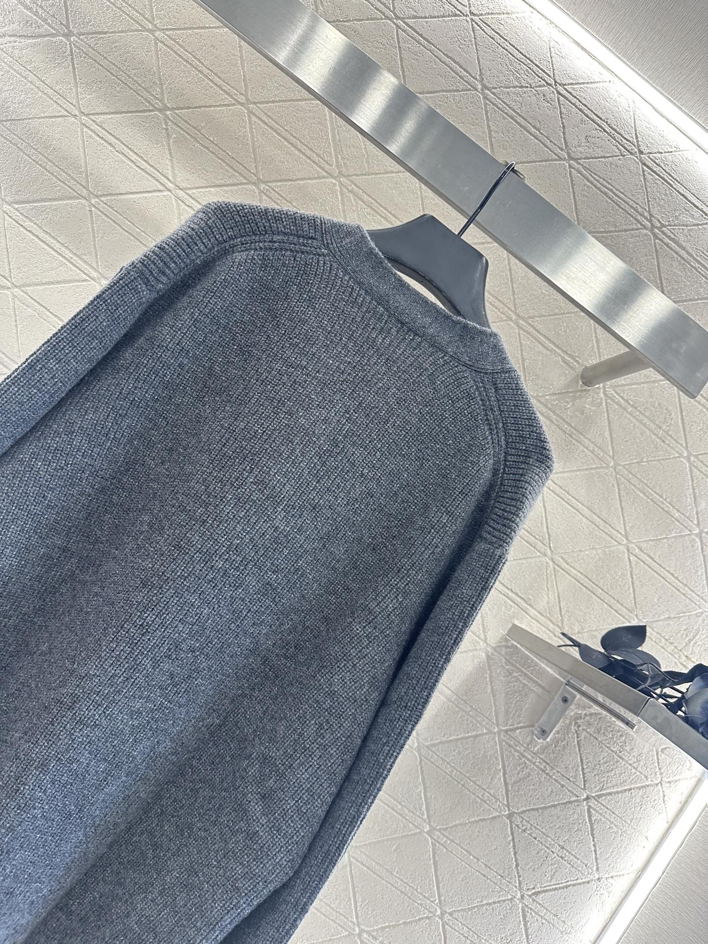 Louis 25fw knitted cardigan