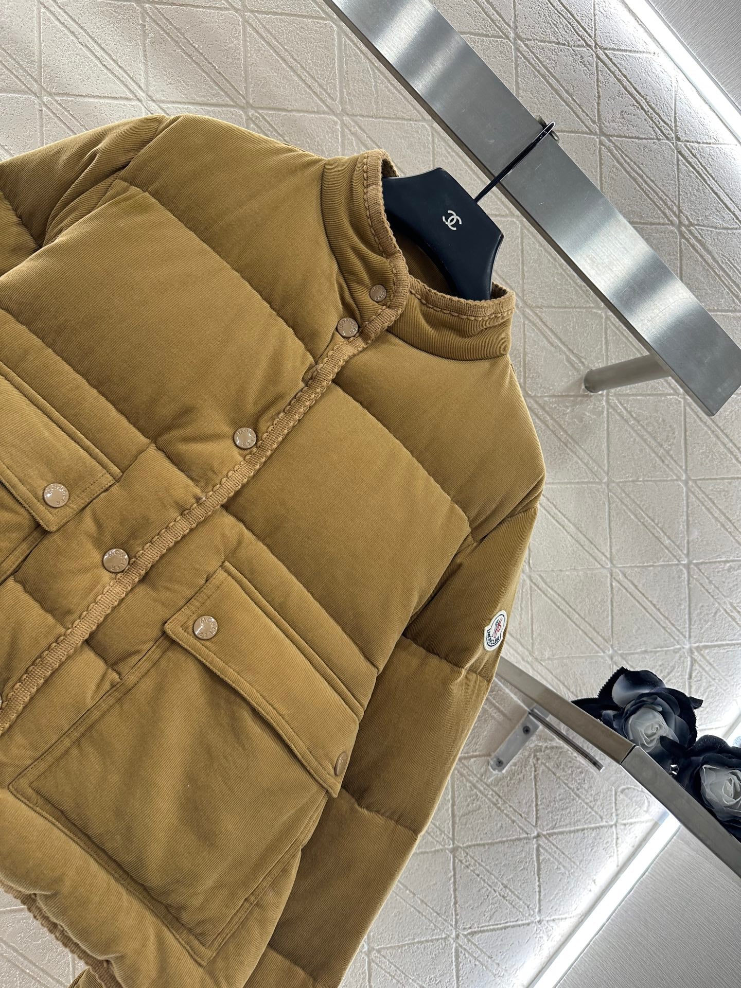 Mon 25fw down jacket