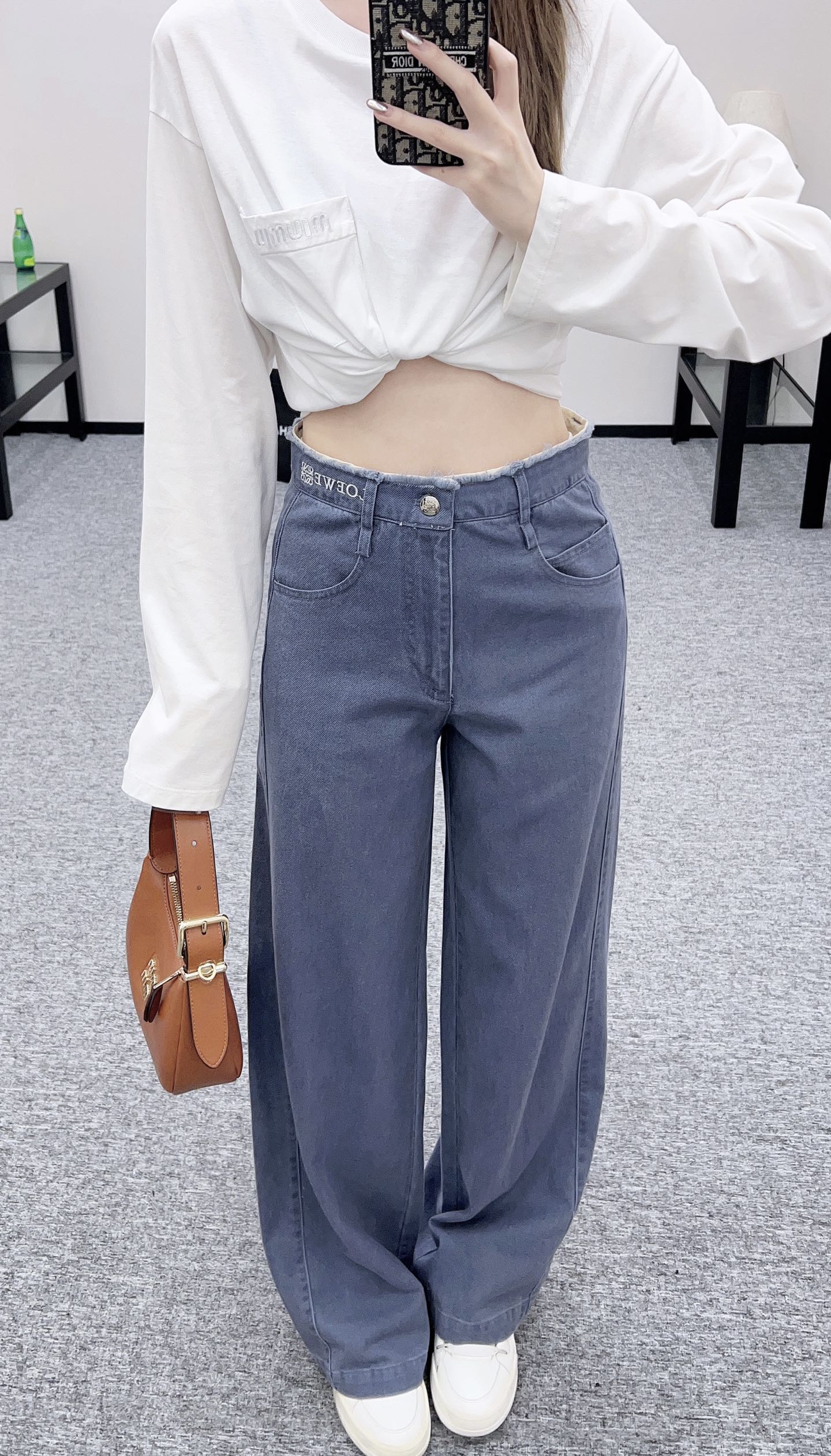 Loe 25fw leisure jeans